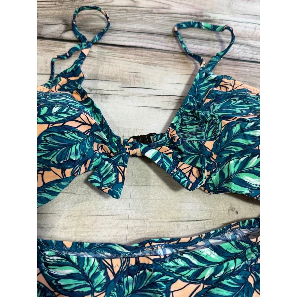 Cupshe Tropical Leaf Print Cutout One Piece Swimsuit Green Peach‎ Floral M